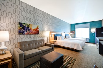 Studio, 2 Queen Beds, Accessible, Bathtub (Mobility & Hearing)