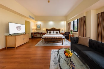 Club Suite (Double)