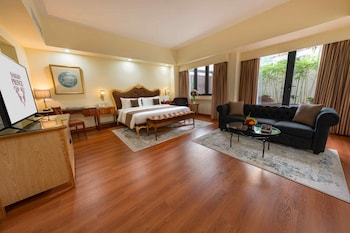 Club Grand Suite