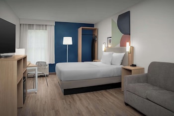 Room, 1 Queen Bed with Sofa bed