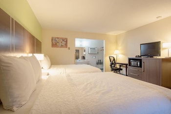 Room, 2 Queen Beds, Non Smoking