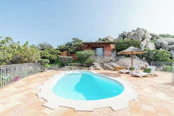 Suite (Roccia Pool Suite)