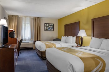 Standard Room, 2 Queen Beds, Non Smoking