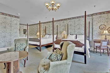 Premium 2 Queen Riverside