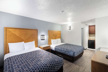 Standard Room, 2 Queen Beds, Non Smoking