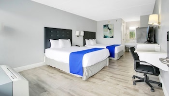 Superior Room, 2 Queen Beds, Non Smoking, Kitchenette