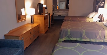 Room, Multiple Beds, Non Smoking