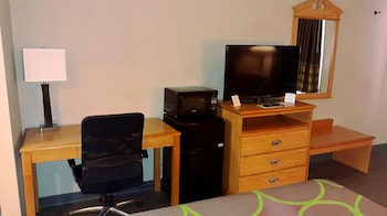 Room, 1 Queen Bed, Accessible, Non Smoking (Mobility Accessible)