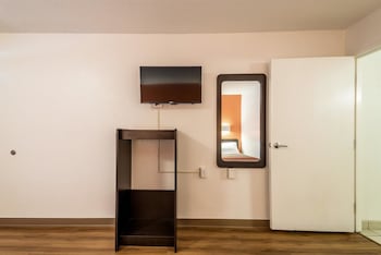 Deluxe Room, 2 Double Beds, Non Smoking