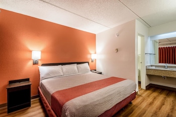 Standard Room, 1 King Bed, Non Smoking