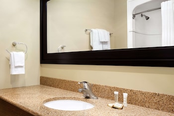 Suite, 2 Queen Beds, Non Smoking