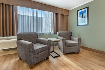 Standard Room, 1 King Bed, Non Smoking, Refrigerator & Microwave