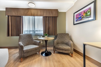 Standard Room, 2 Queen Beds, Non Smoking, Kitchenette (Larger Room)