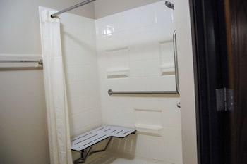 Suite, 1 Queen Bed with Sofa bed, Accessible, Non Smoking