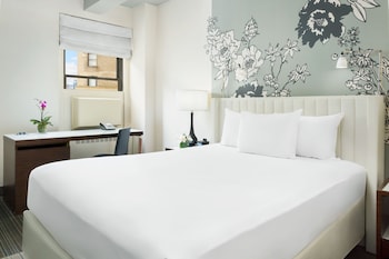 Executive Room, 1 Queen Bed