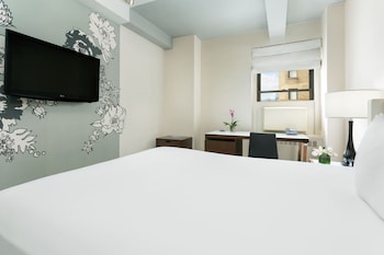 Executive Room, 1 Queen Bed