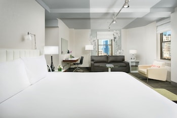 Deluxe Studio Suite