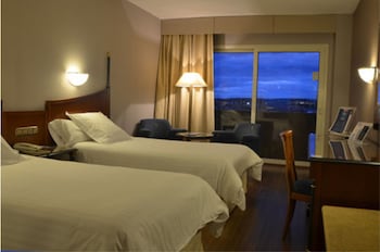 Double Room, 2 Twin Beds (con vistas a Toledo)