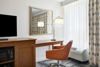 Room, 1 King Bed, Accessible, Bathtub