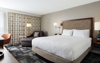 Room, 1 King Bed, Accessible, Bathtub