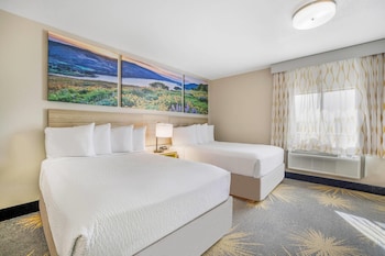 Room, 2 Double Beds, Non Smoking (Second Floor Only)