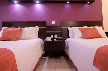 Standard Room, 2 Double Beds, Mobility Accessible