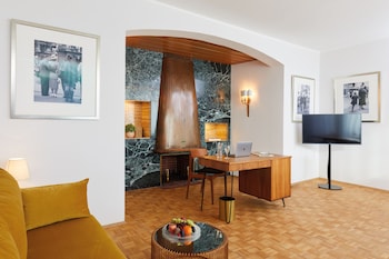 Excelsior Suite