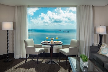 Junior Suite, 1 King Bed