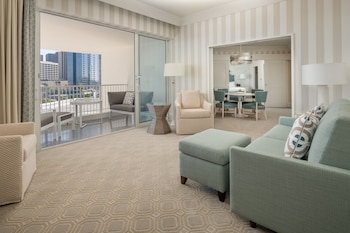 Signature Suite