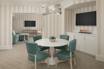 Signature Suite