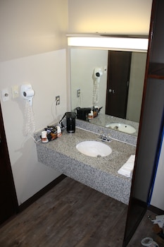 Deluxe Room, 1 King Bed