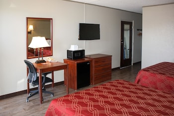 Room, 2 Queen Beds (Pet Friendly)