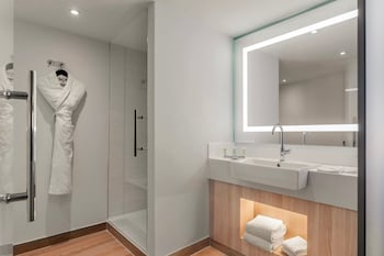 Deluxe Double Room (Jangle)