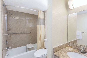 Room, 2 Double Beds, Accessible, Non Smoking (Mobility, Tub w/ Grab Bars)