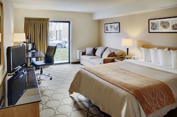 Executive Room, 1 Queen Bed with Sofa bed, Non Smoking (Upper Floor)