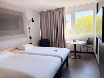 Standard Room, 2 Twin Beds