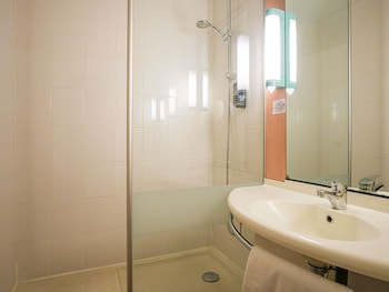 Standard Room with a double bed and an extra bed