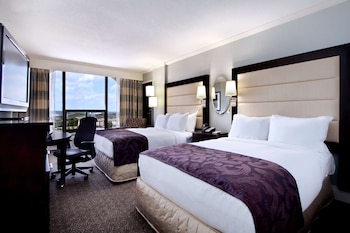 Room, 2 Queen Beds, Non Smoking