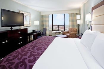 Room, 1 King Bed, Accessible (Hearing)