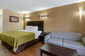 Standard Room, 1 King Bed, Smoking