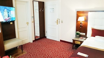 Deluxe Room, 1 Twin Bed (Larger Room)