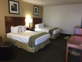 Deluxe Room, 2 Queen Beds (Executive 2 Queen Beds)