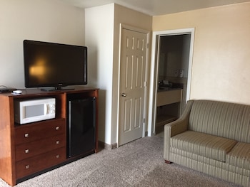 Deluxe Room, 1 King Bed with Sofa bed (Premier 1 King Bed)