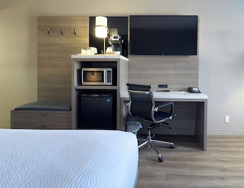 Room, 2 Queen Beds, Non Smoking