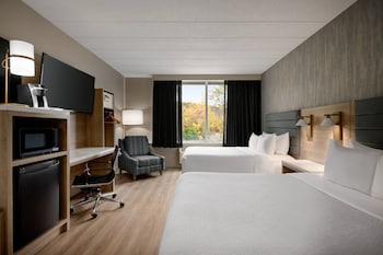 Room, 2 Queen Beds, Non Smoking