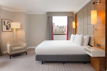 Executive Room, 1 King Bed, Corner