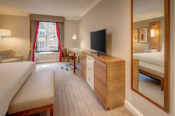 Executive Room, 1 King Bed