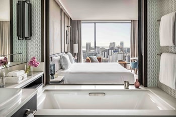 Club Executive King - Pinnacle Tower