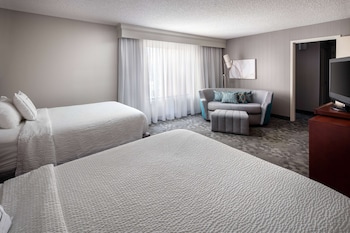 Deluxe Room, 2 Queen Beds