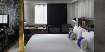 Superior Room, 1 King Bed